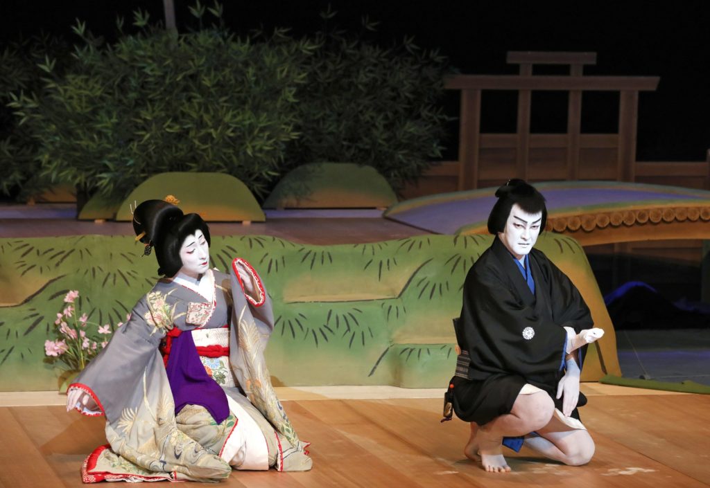 Japonismes 2018 - Shochiku Grand Kabuki Nakamura Shido II, Nakamura Shichinosuke II ©Kishin Shinoyama, Nakamura Shichinosuke as Princess Kumonotaema ©Shochiku