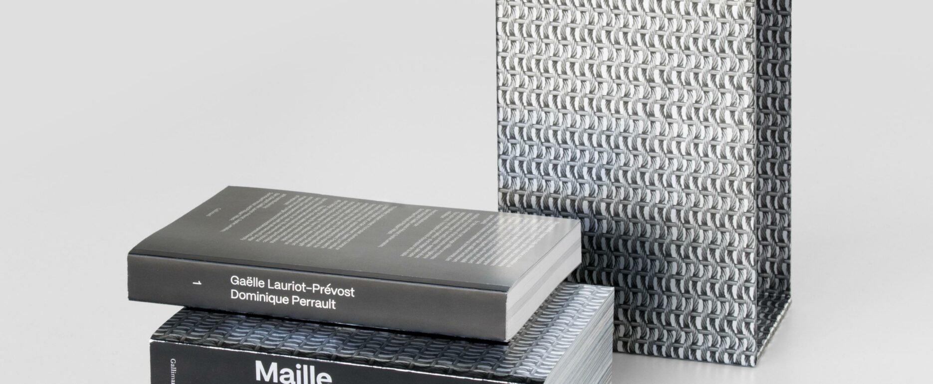 Dominique Perrault et Gaëlle Lauriot-Prévost, Maille métallique. Histoire d'un tissage, Editions Gallimard, 2025 © Rémi Taulemesse
