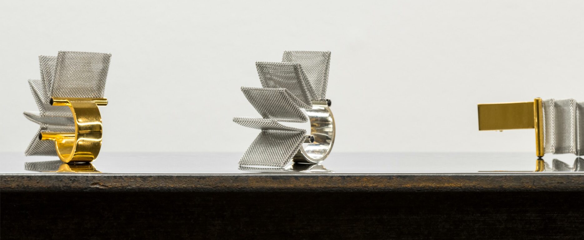 Gaëlle Lauriot-Prévost, Exposition Plis, Galerie MiniMasterpiece © Rémi Taulemesse - Gaëlle-Lauriot Prévost, ADAGP, Paris Design Week 2025