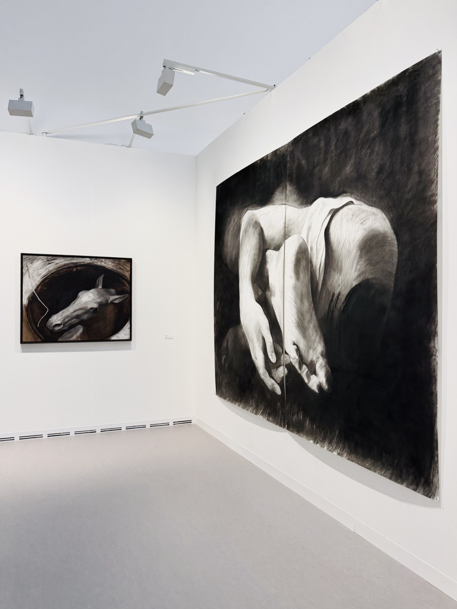 Galerie Poggi, Art Basel Paris, 2025 7 Galerie Poggi, Art Basel Paris, 2025