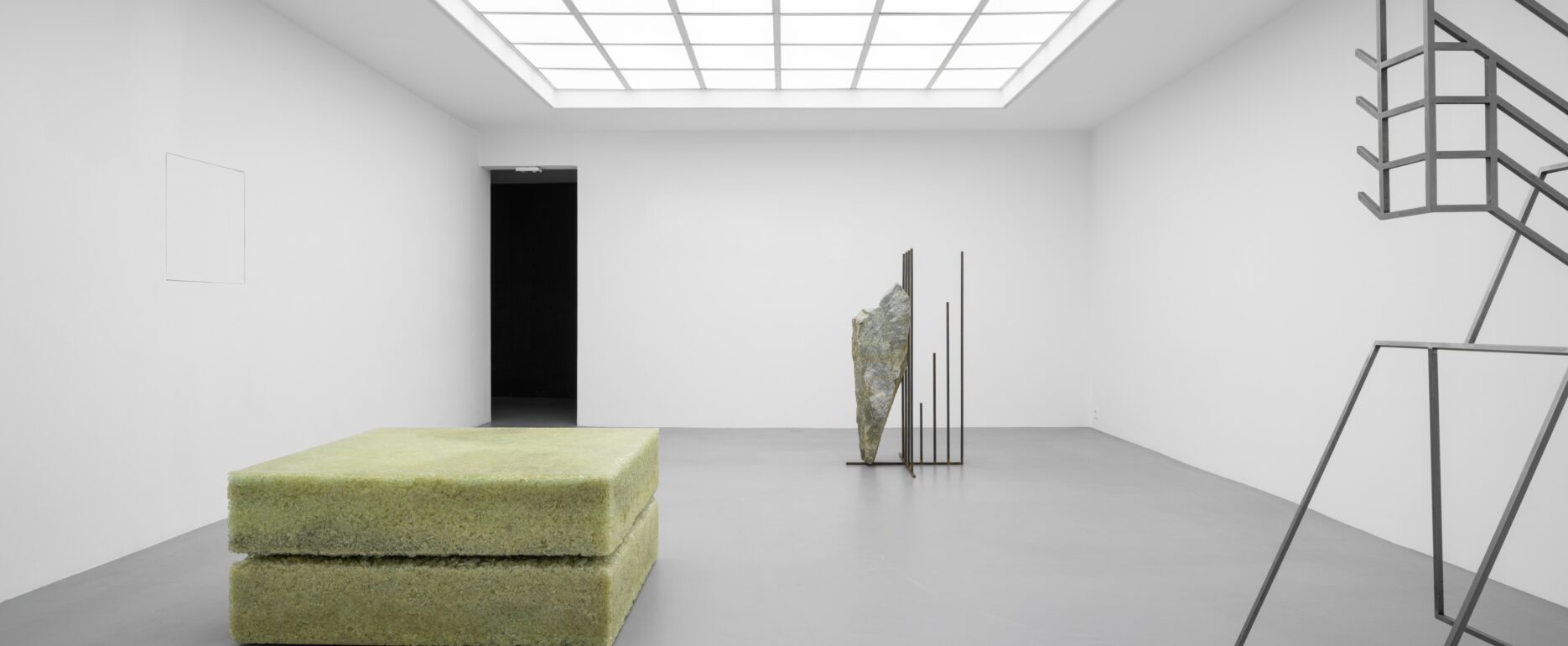 Galerie Poggi, S̆tefan Papc̆o, Floating Mountain, Novembre 2025 © .kit