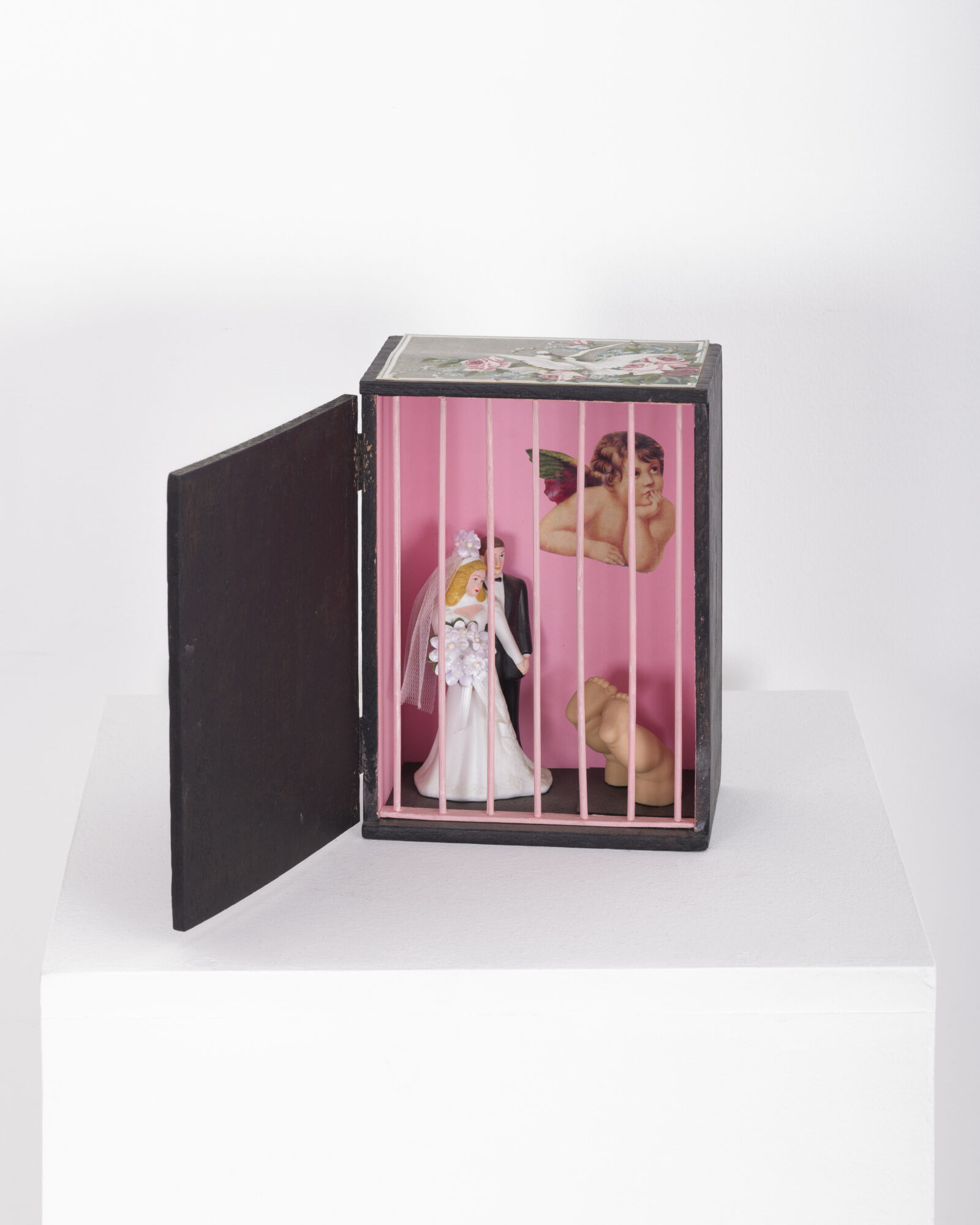 Tomi Ungerer, Wedding Cage, 2011