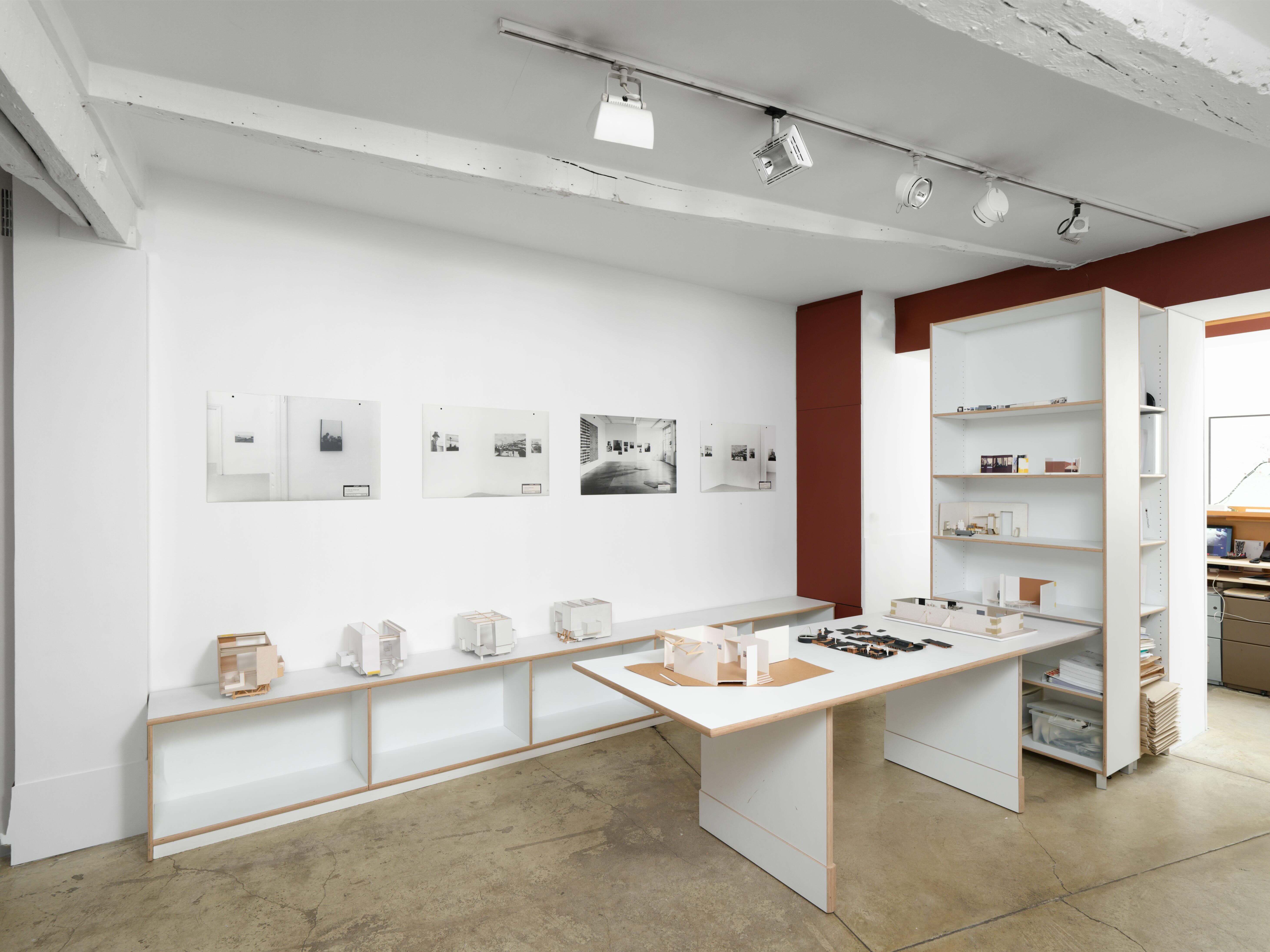 Galerie Vallois, alain bublex, vous faites des cartes postales ?, alain bublex de a a b, Juin 2026 © Aurélien Mole